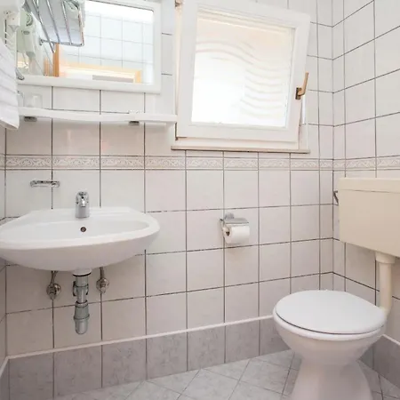 Ferienwohnung Fuer 4 Personen Ca 53 Qm In Baska, Kvarner Bucht Krk - B59521 *