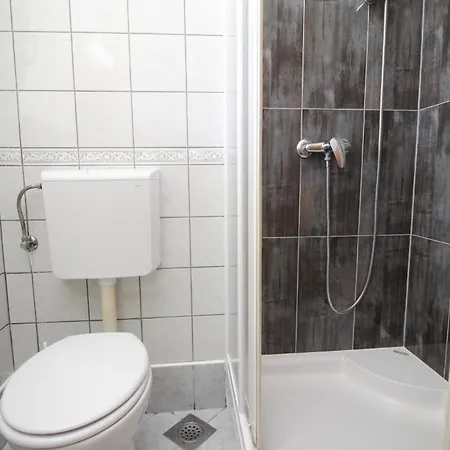 Ferienwohnung Fuer 4 Personen Ca 53 Qm In Baska, Kvarner Bucht Krk - B59521 Apartment *